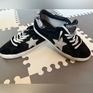 Vintage Havana Genuine Calf Hair Sneaker In Black Snake Multi size 9